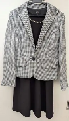 入園入学式に！千鳥格子チェック柄ジャケットとワンピース２枚セット　美品❣