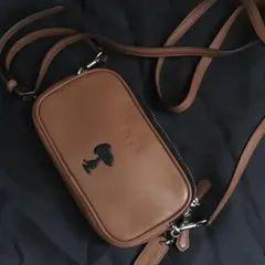 稀少　ピーナッツ スヌーピーコラボ レザー　ショルダーバック　ポーチ