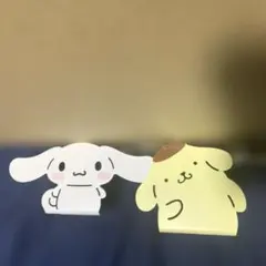 セリア　サンリオ　シナモンロール　ポムポムプリン　ブックスタンドセット