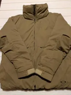 美品 OAKLEY 中綿ジャケット ナイロン Mサイズ【値下げ交渉有り】