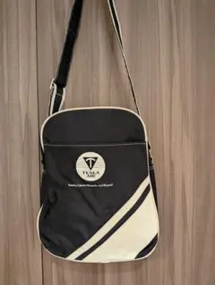 Item thumbnail for item dba7a0c2-4f8f-4a91-8b72-9ec7ae277041