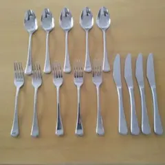 スプーン５本　フォーク５本　ナイフ４本