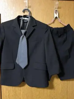 キッズ/120cm/ブラックストライプ/フォーマルスーツ（ネクタイ付き）