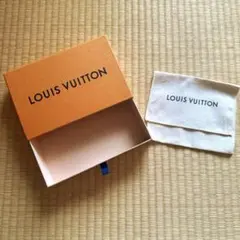 LOUIS VUITTON ギフト箱