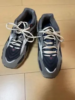 New Balance725スニーカー グレー/ネイビー