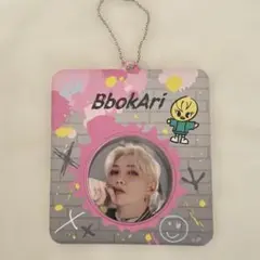 StrayKids ポガリ 2023 スキズカフェ 缶バッチホルダー