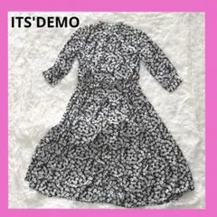 ITS'DEMO イッツデモ花柄ロングワンピース　ウエスト切り替えゴールドボタン