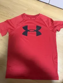 Under Armour HeatGear レッド Tシャツ YXL