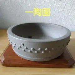盆栽鉢・鋲打ち・太鼓鋲鉢・常滑・新品のサムネイル