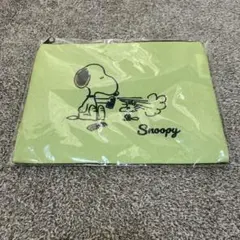 スヌーピー ピスタチオカラーポーチ