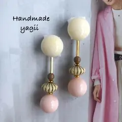 88 ペールピンクとアンティーク調のピアス＊イヤリング