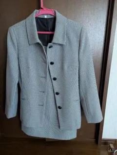 Item thumbnail for item 7591eca6-d5bf-442c-a776-e01c23bf2cc6