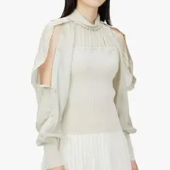 snidel ショルダーオープンシアーニットプルオーバー アイボリー