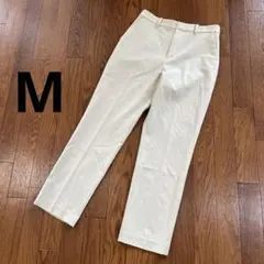 ユニクロ　スマートアンクルパンツ　スリムテーパード　M オフホワイト　白系