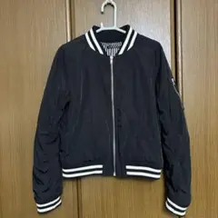 INGNI 黒ブルゾン　 ストライプリブ