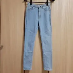 GU スキニーデニム ライトブルー