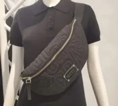 マークジェイコブス　ボディバッグ