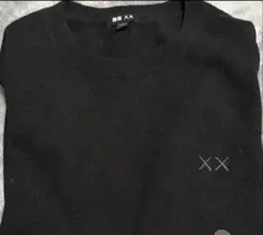 新品　KAWS×UNIQLO カウズウィンターカシミヤセーター M ブラック