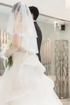 ホワイト Aライン ウェディングドレス