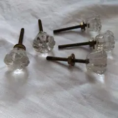 Item thumbnail for item 8fac5916-3c80-4d64-b54d-01b8a9c72706