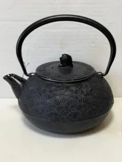 未使用品、タグ付 岩手県奥州 佐秋鋳造所 佐藤守巨造 南部鉄瓶 南部