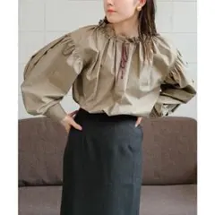 ボリューム袖 シャツ