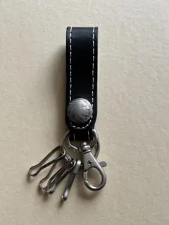ボッテガヴェネタ Bottega Venetaレザー編み込み キーホルダー 黒