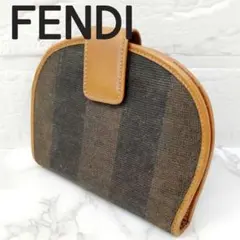 FENDI フェンディ ペカン柄 二つ折り財布 PVC レザー ブラウン系のサムネイル