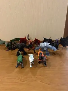schleich シュライヒ ELDRADOR エルドラド フィギュア　8種のサムネイル
