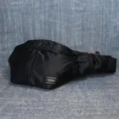 未使用級 現行品 PORTER ポーター タンカー ボディバッグ ウエストバッグのサムネイル