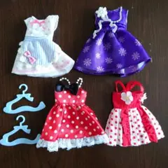 リカちゃん ワンピース4点セットとハンガー③