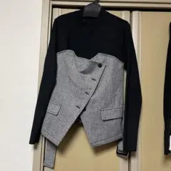 ニットトップスのサムネイル