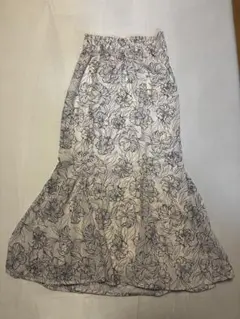 花柄 マーメイド フレアスカート ホワイト