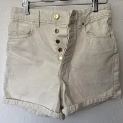 ZARA クリーム色デニムショートパンツ ハイウエスト