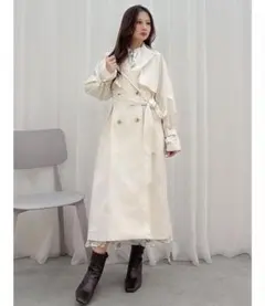 ジャケット・アウター Her lip to Gabardine Ruffled Trench Coat Her lip to - Gaba Ruffled Cotton Trench Coat トレンチコートの通販