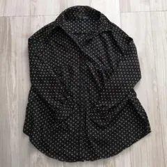 ドット柄ブラウス