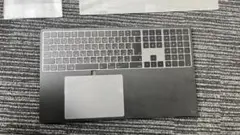 Magic Keyboard、Magic Trackpad、専用ドックトレイ