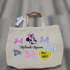 Item thumbnail for item e8056825-02fc-472c-a067-e9e44e4ea8a5