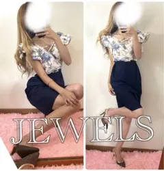 JEWELS フリル　肩フリル　ミニドレス　タイトミニ