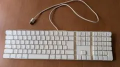 Apple 純正USB キーボード A1048