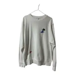 美品NIKE ナイキ マルチロゴ 刺繍 クルーネック スウェット ホワイト Mのサムネイル