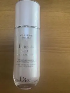 Dior カプチュール トータル ドリームスキン