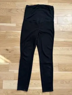 マタニティレギンスパンツ　ユニクロ