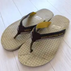LOUIS VUITTON トングサンダルのサムネイル