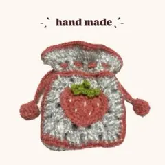 いちごモチーフ 巾着袋　ポーチ　かぎ編み
