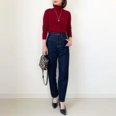 UNIQLO ペグトップハイライズジーンズ