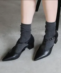 select MOCA ポインテッドTストラップパンプス