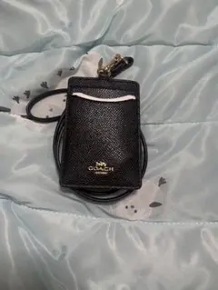 COACH ケース ネックストラップ付き ブラック