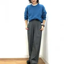 UNIQLO プレミアムラムクルーネックセーター