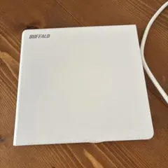 BUFFALO ポータブルDVDドライブ 本体のサムネイル
